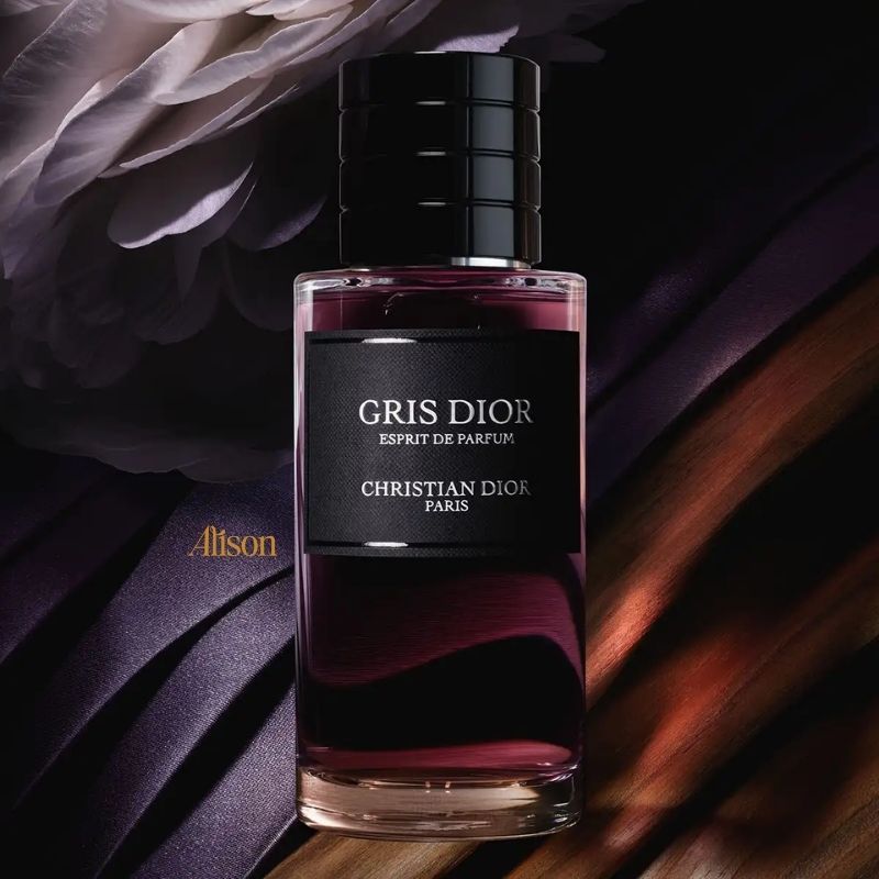 Dior Gris Dior Extrait de Parfum